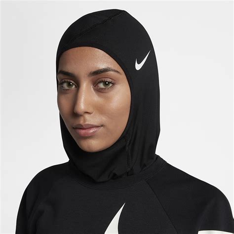 pro hijab nike.